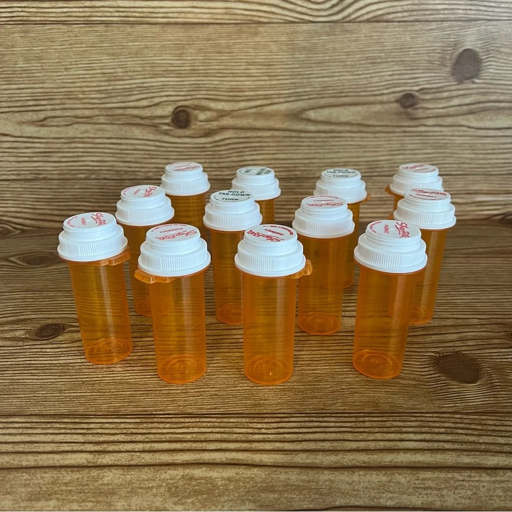 Lot 12 Empty Medicine Pill Plastic Amber Bottles Containers Prescription Crafts